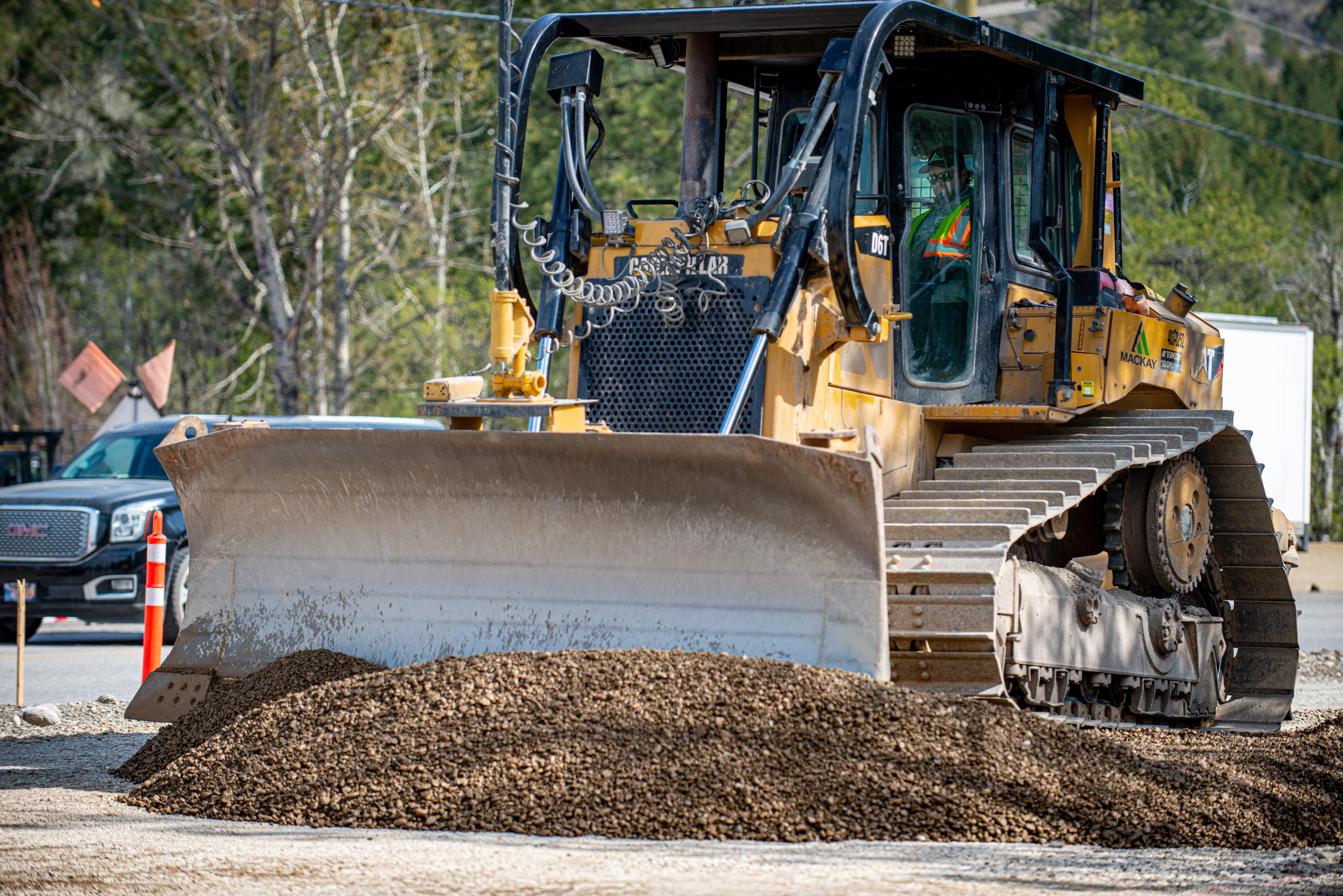 Mackay dozer spreading gravel at the Elko Overhead bridge site